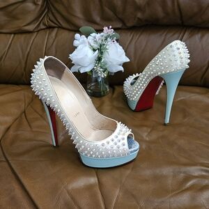 Women's Christian Louboutin Leather Spikes-Studded High-End Pump Heels Size 8.5